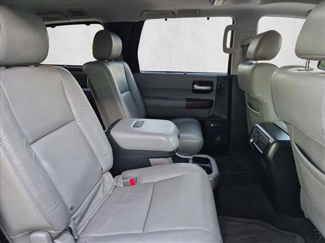 Used 2013 Toyota Sequoia Platinum RWD image 23