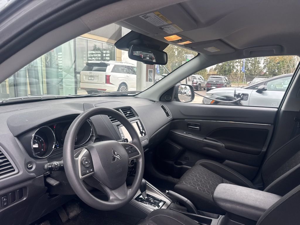 Used 2024 Mitsubishi Outlander Sport ES image 7