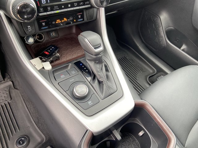 Used 2023 Toyota RAV4 Limited image 39