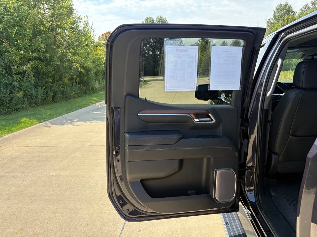 Used 2023 GMC Sierra 1500 Denali w/ Denali Reserve Package AWD/4WD image 59