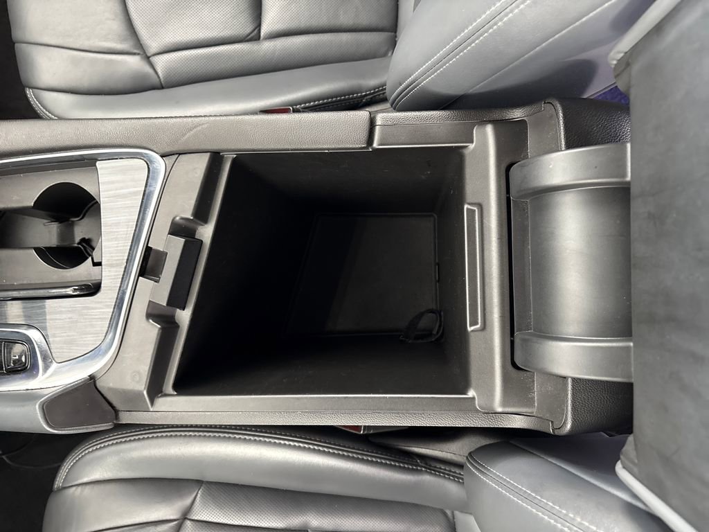 Used 2022 Buick Enclave Essence FWD image 26