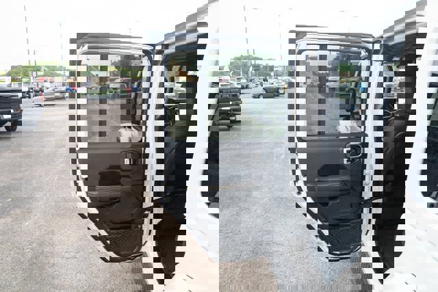 New 2025 Jeep Wrangler Unlimited Sahara image 10