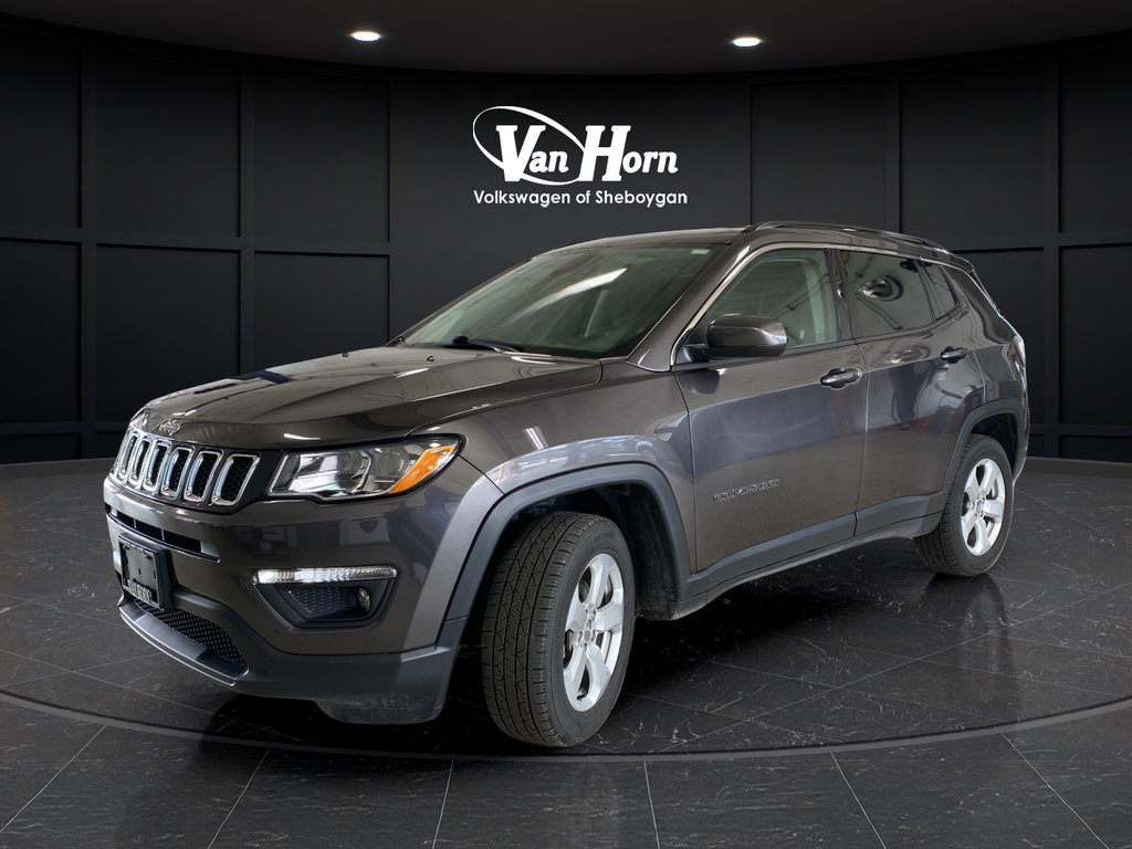 Used 2021 Jeep Compass Latitude w/ Convenience Group AWD/4WD image 3