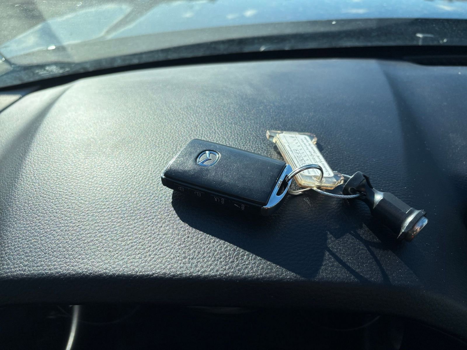 Used 2025 MAZDA CX-70 3.3 Turbo w/ Preferred Package image 22