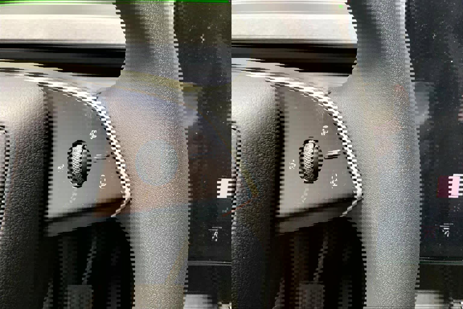 Used 2026 Tesla Model Y AWD image 35