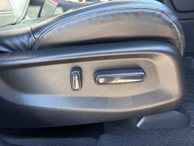 Used 2017 Honda CR-V Touring image 27