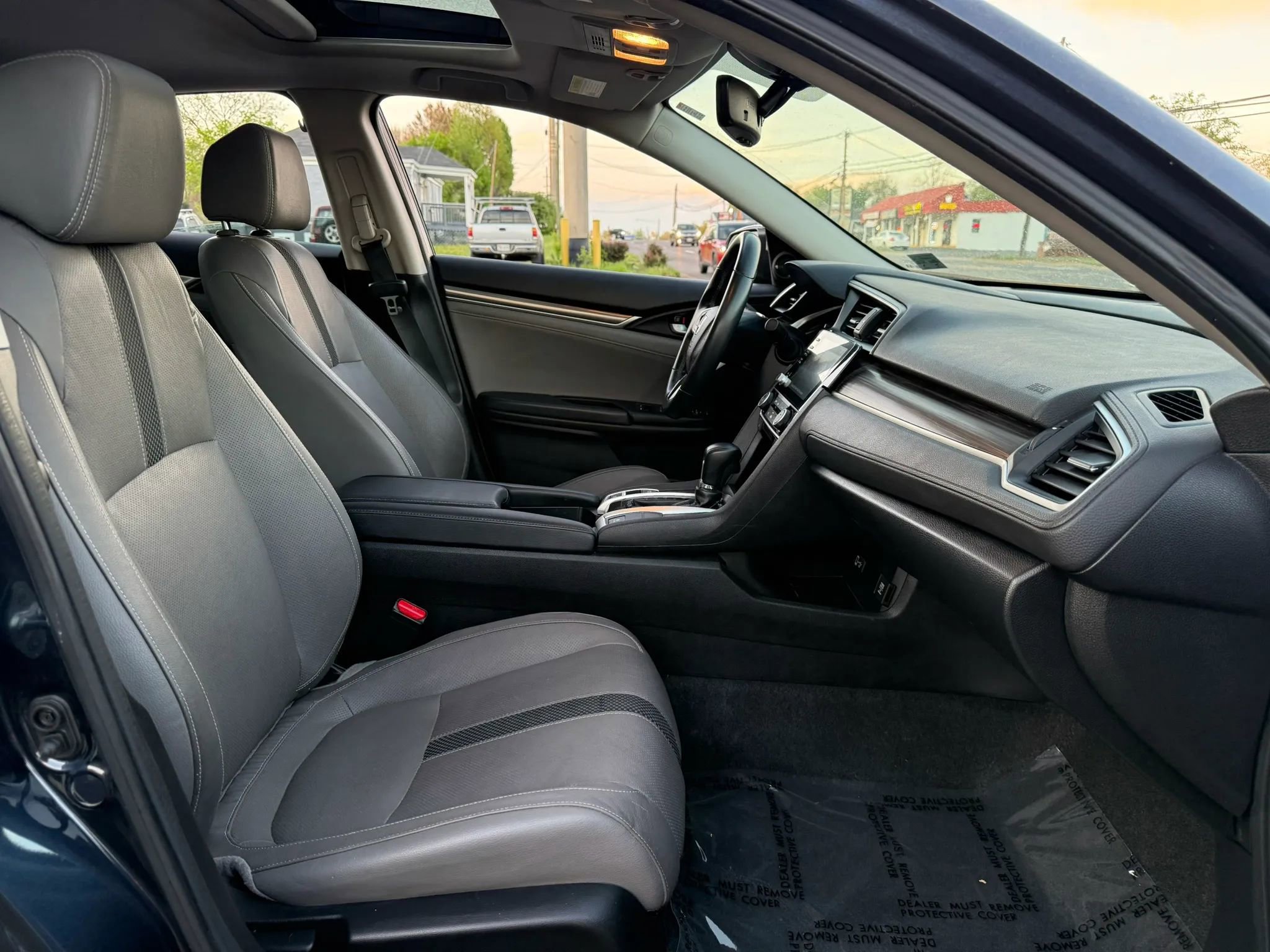 Used 2021 Honda Civic EX-L image 19