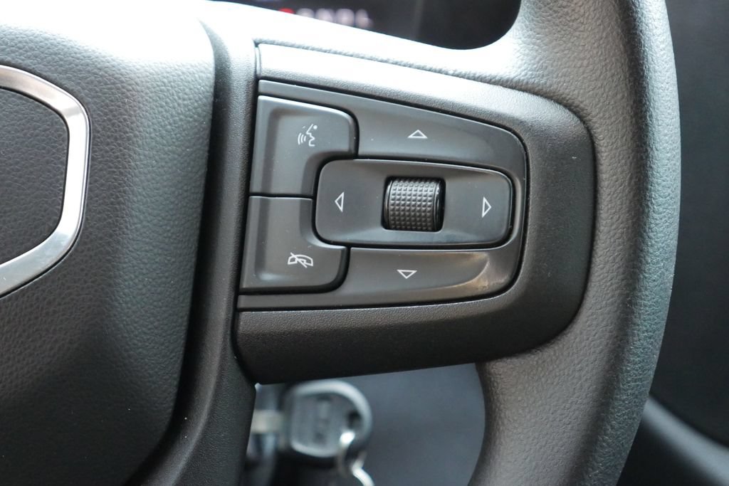 Used 2021 GMC Sierra 1500 4x4 Crew Cab w/ Sierra Value Package image 17