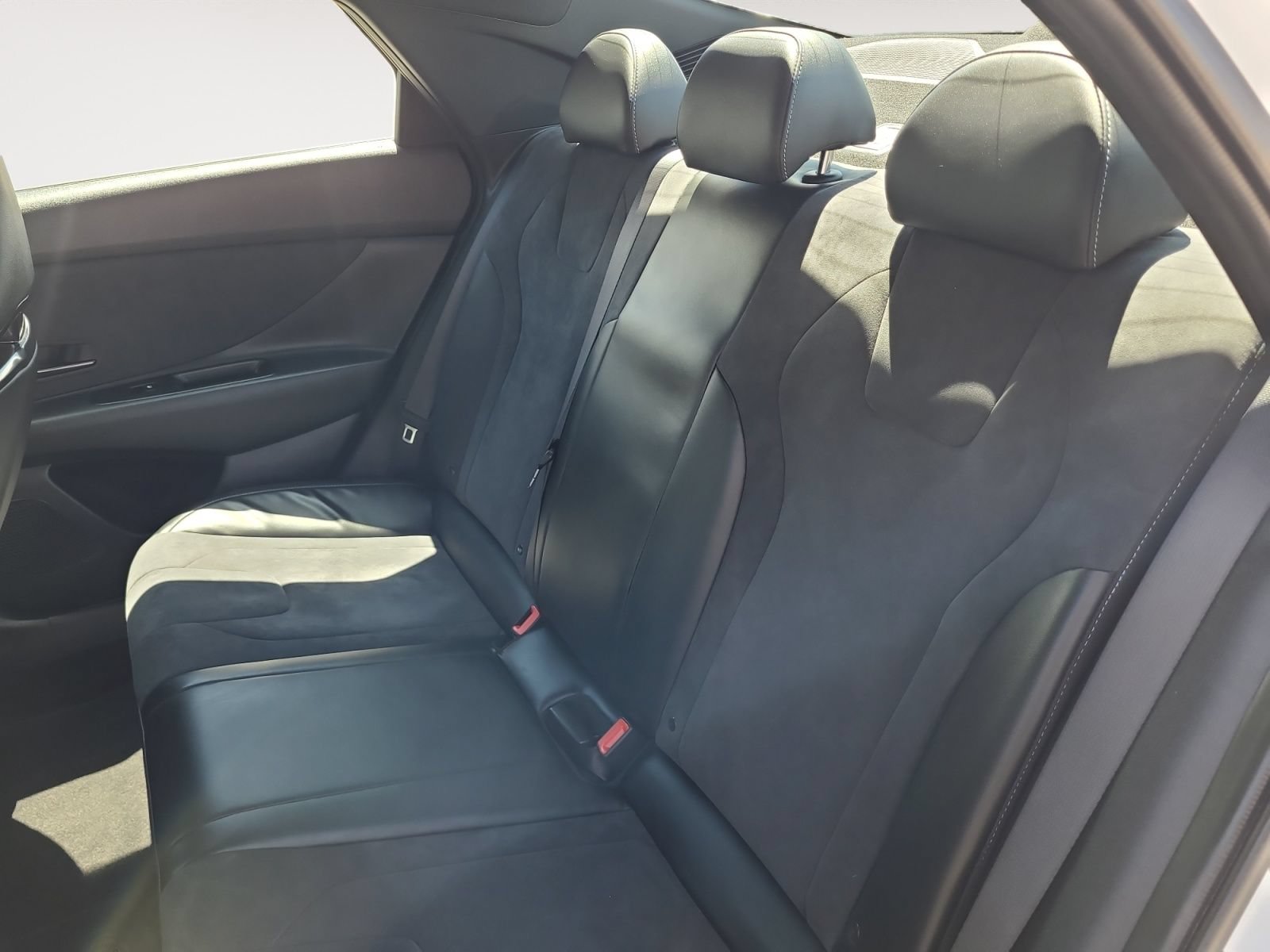 Used 2023 Hyundai Elantra N FWD image 13