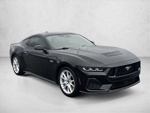 Used 2024 Ford Mustang GT Premium image 3