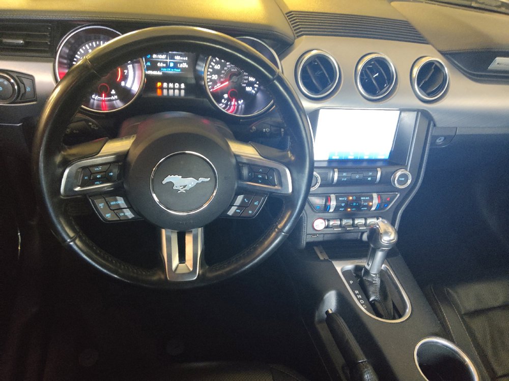 Used 2022 Ford Mustang Premium RWD image 22