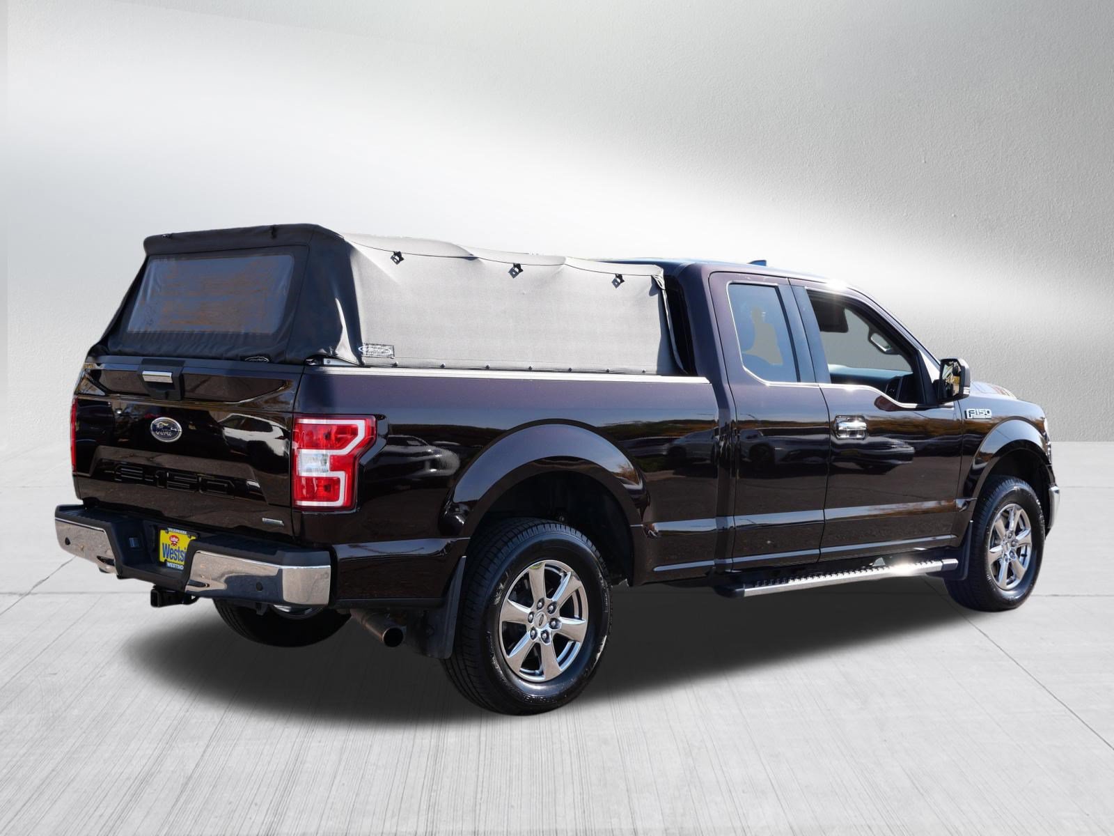 Used 2018 Ford F150 XLT w/ Equipment Group 302A Luxury AWD/4WD image 7