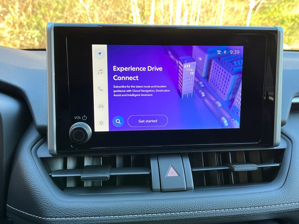 New 2025 Toyota RAV4 LE image 18