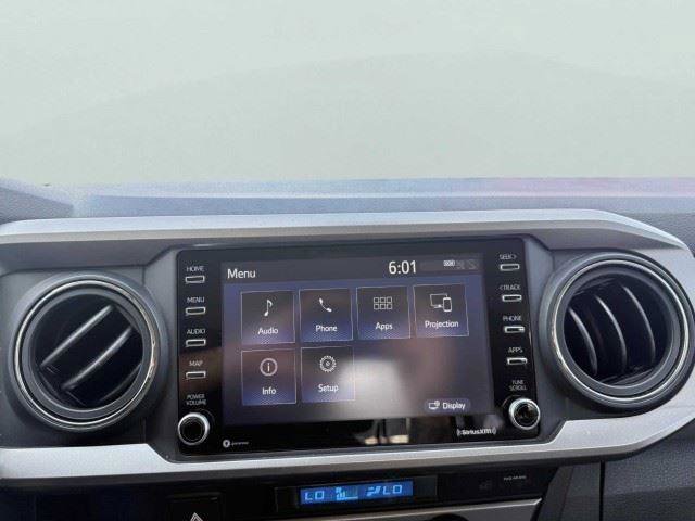 Used 2022 Toyota Tacoma SR5 RWD image 27