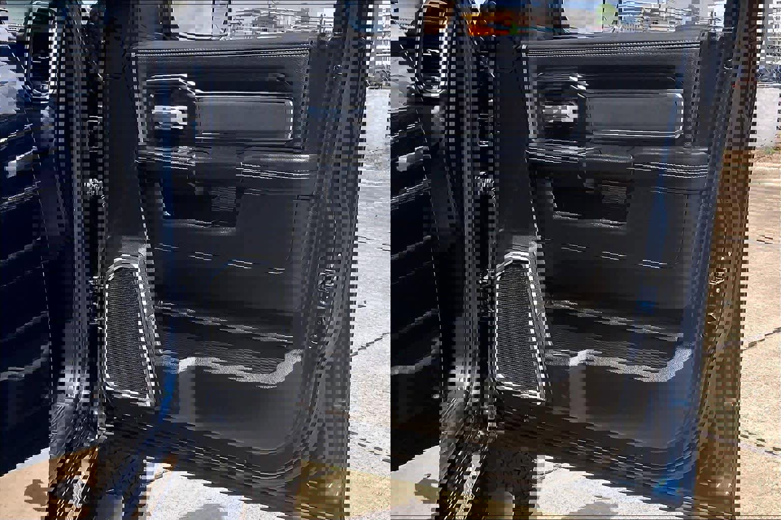 Used 2019 RAM 2500 Laramie image 23