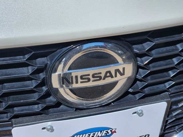 Used 2020 Nissan Altima 2.0 Platinum FWD image 12