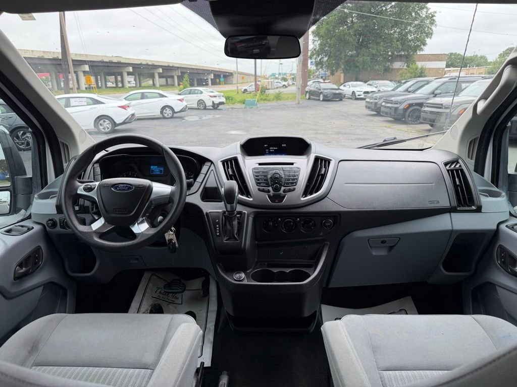 Used 2019 Ford Transit 350 XLT RWD image 23