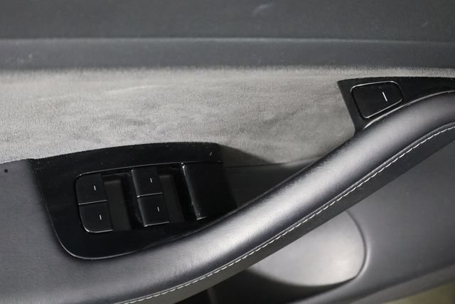 Used 2020 Tesla Model 3 Performance AWD/4WD image 18