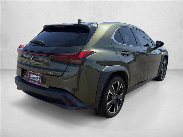 Used 2021 Lexus UX 200 w/ Accessory Package (Z2) image 5