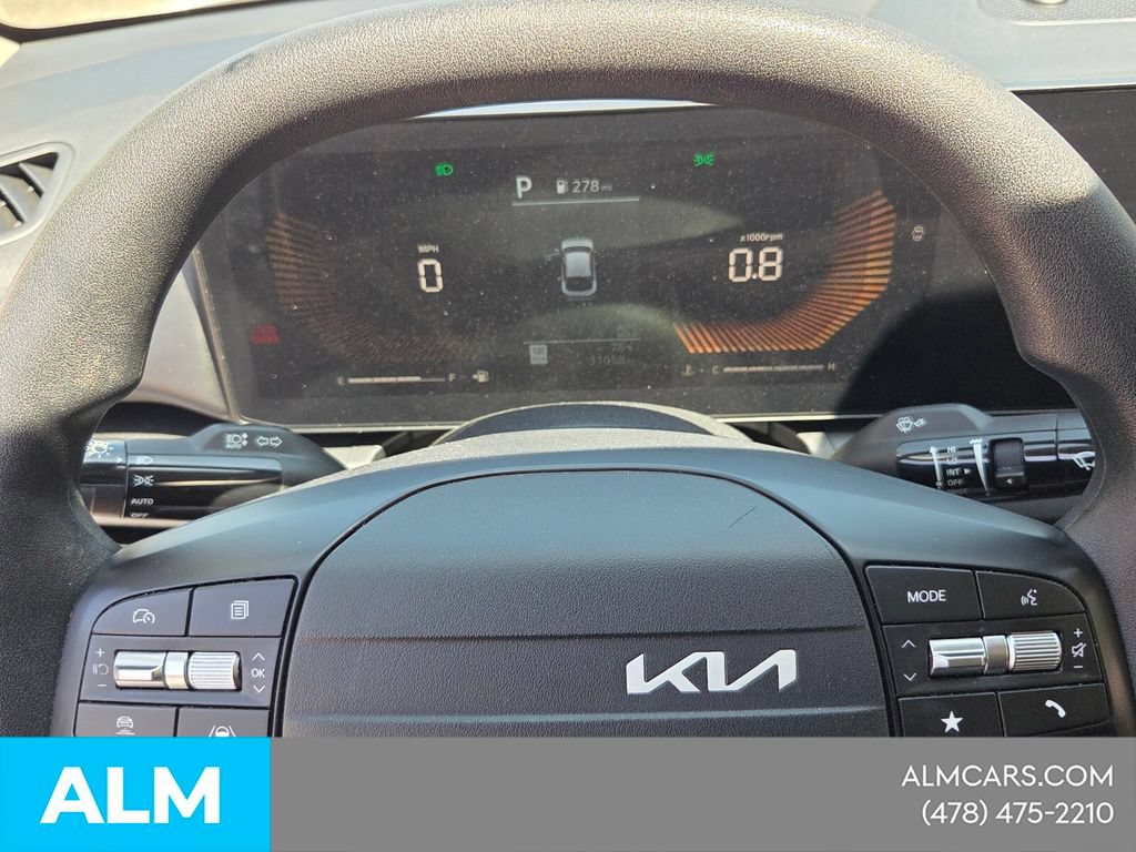 Used 2025 Kia K4 FWD image 24