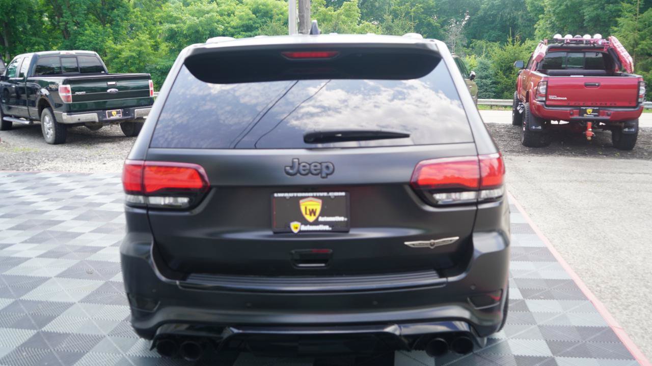 Used 2018 Jeep Grand Cherokee Trackhawk AWD/4WD image 8
