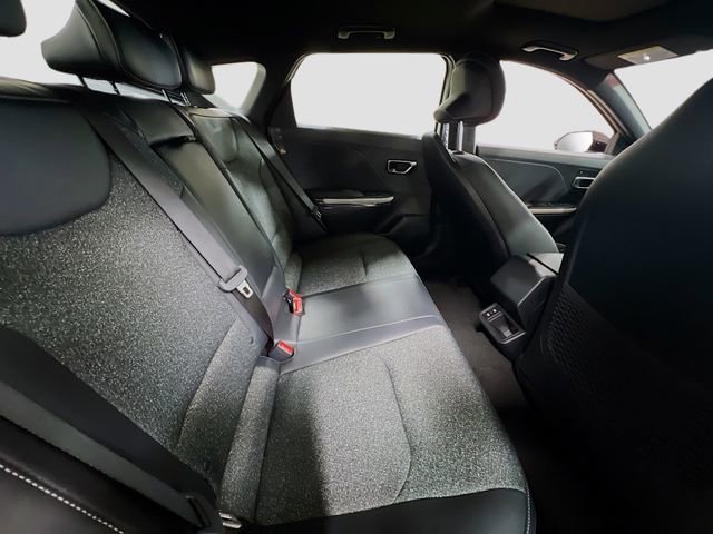 New 2025 Kia K4 GT-Line w/ GT-Line Sunroof Package image 28