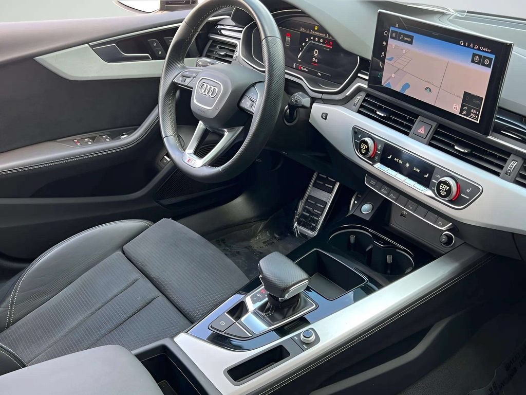 Used 2022 Audi A5 2.0T Premium Plus w/ Premium Plus AWD/4WD image 6