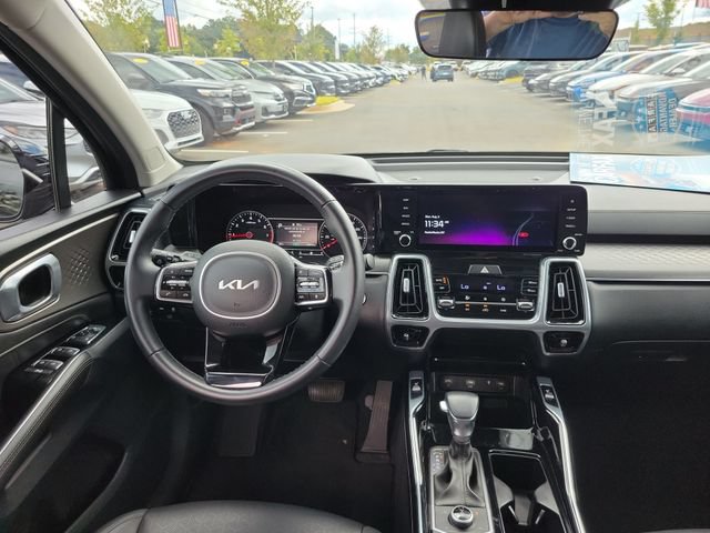 Used 2022 Kia Sorento SX AWD/4WD image 7