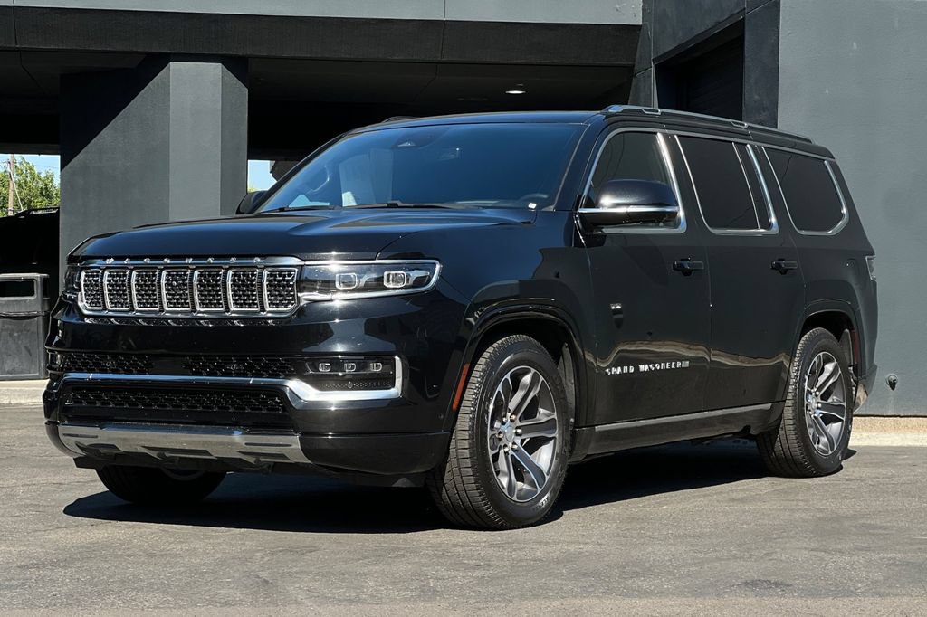Used 2022 Jeep Grand Wagoneer Series I w/ Flexible Seating Group AWD/4WD image 8