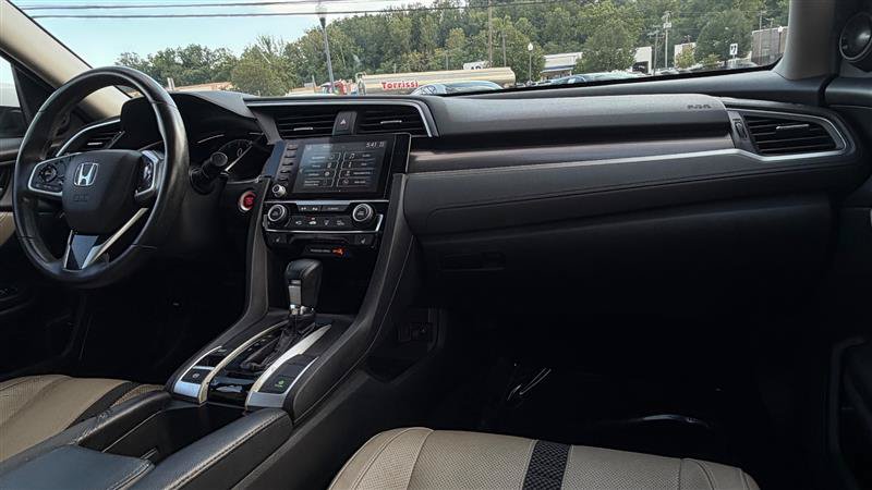 Used 2020 Honda Civic Touring image 36