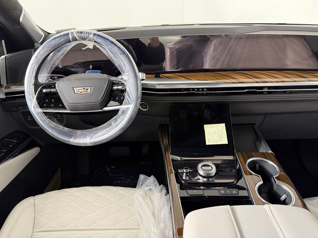 New 2026 Cadillac Escalade Platinum Luxury w/ LPO, Floor Liner Package AWD/4WD image 3