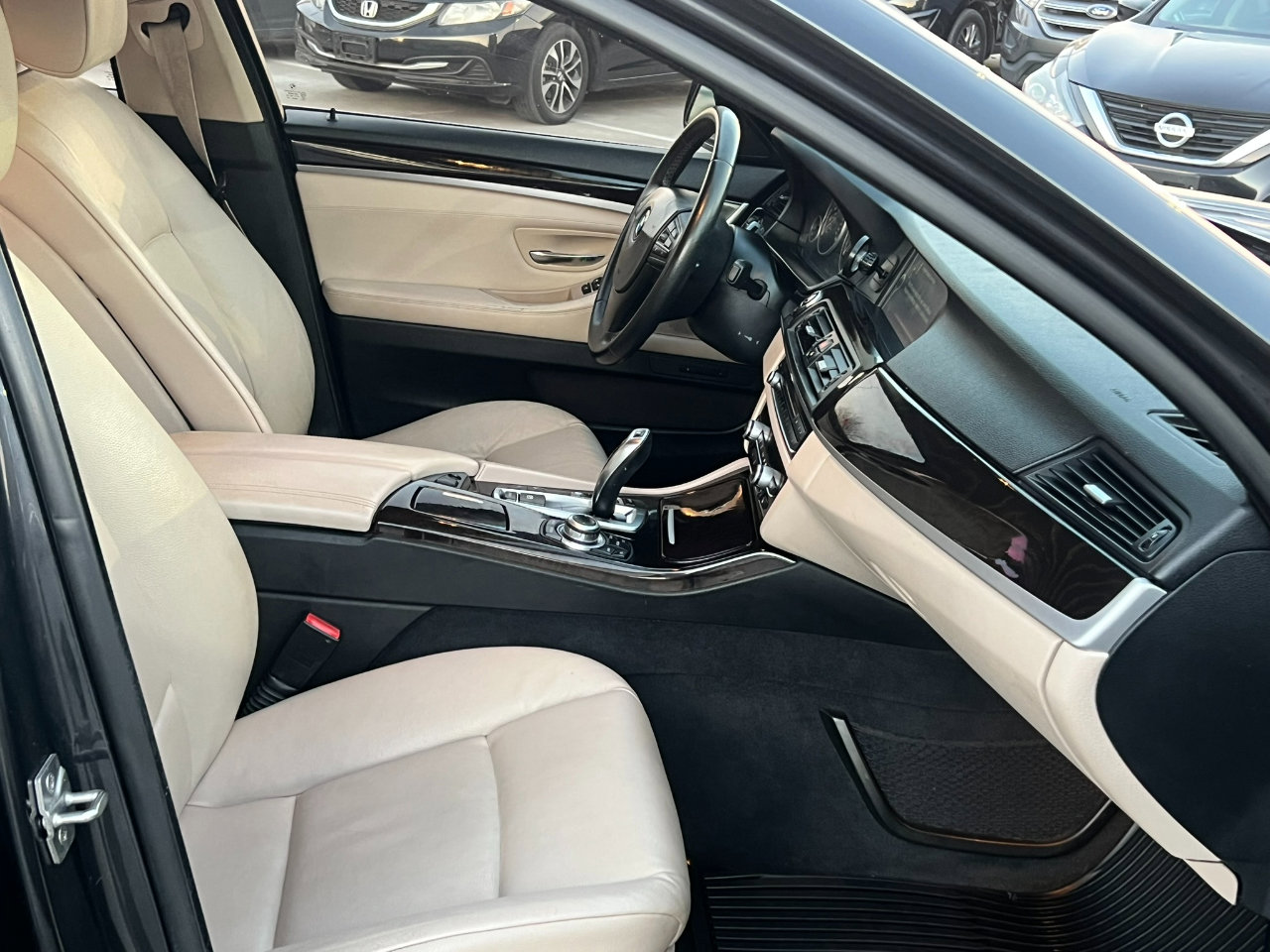 Used 2012 BMW 528i xDrive Sedan image 26