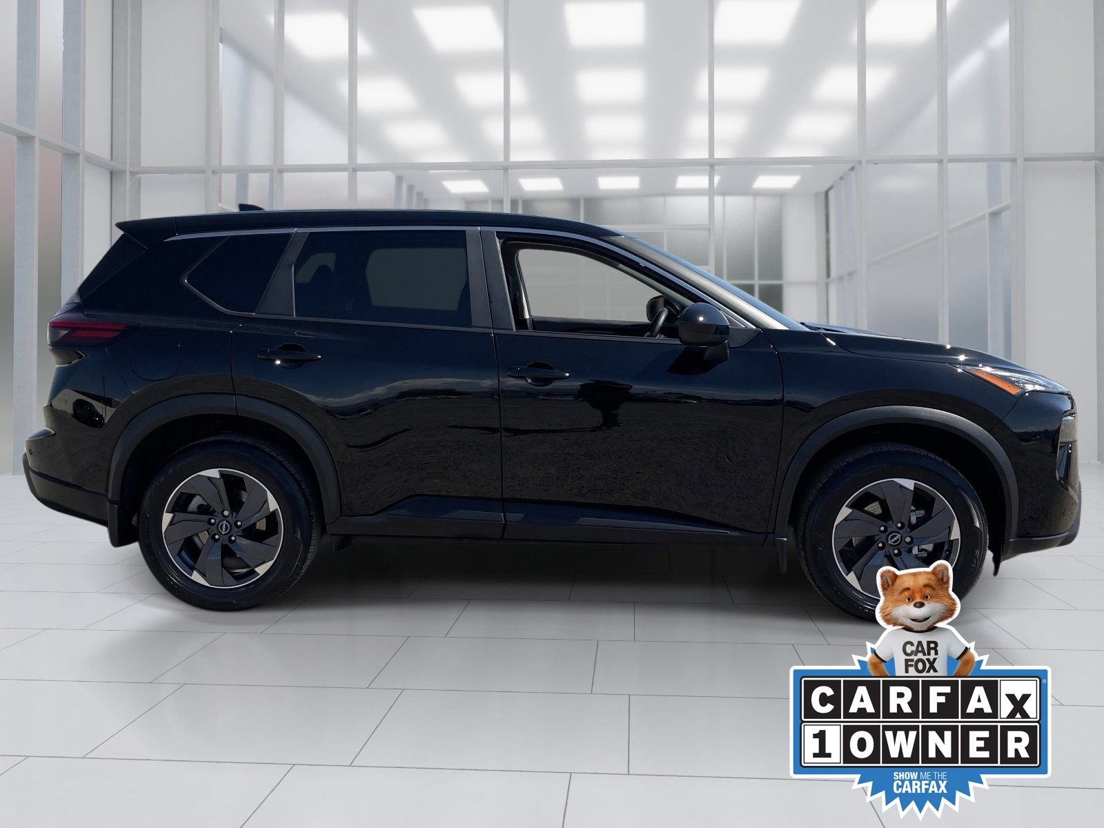 Certified 2025 Nissan Rogue SV FWD image 7