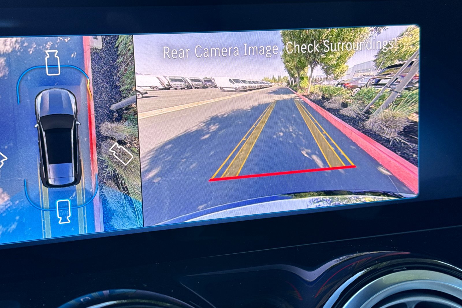 New 2026 Mercedes-Benz GLB 250 4MATIC image 19