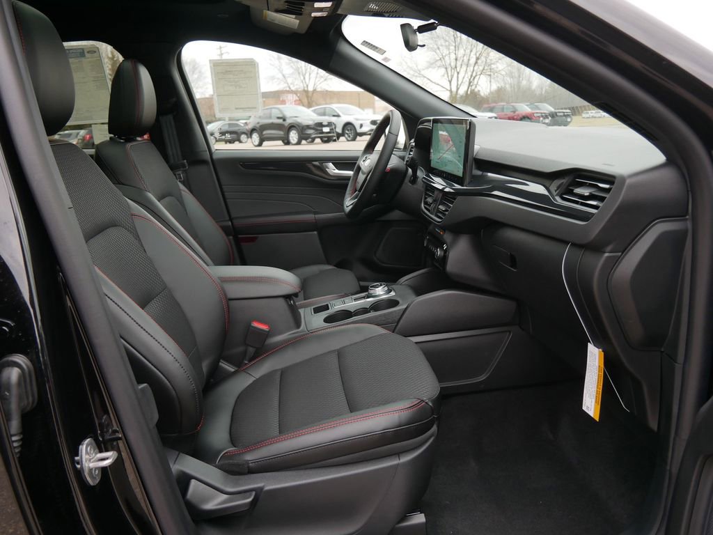 New 2026 Ford Escape ST-Line Select w/ Tech Pack #1 AWD/4WD image 14
