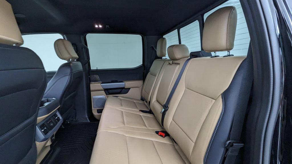 Certified 2026 Ford F350 Lariat w/ Tremor Off-Road Package AWD/4WD image 36