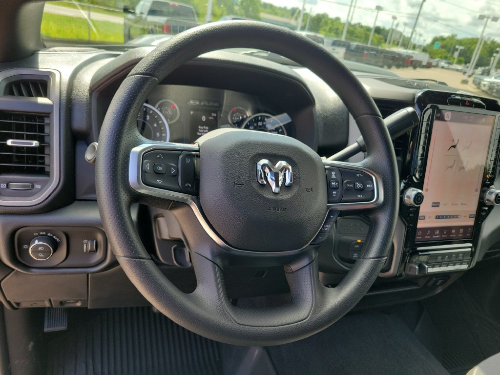 New 2026 RAM 2500 Tradesman AWD/4WD image 15