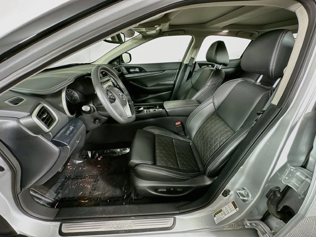 Used 2022 Nissan Maxima Platinum w/ Sport Mat Group FWD image 29