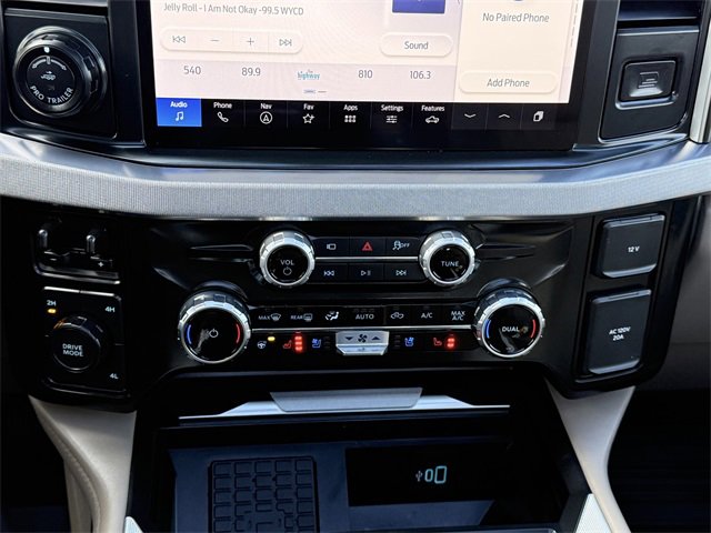 Used 2025 Ford F450 Platinum w/ Platinum Plus Package image 12