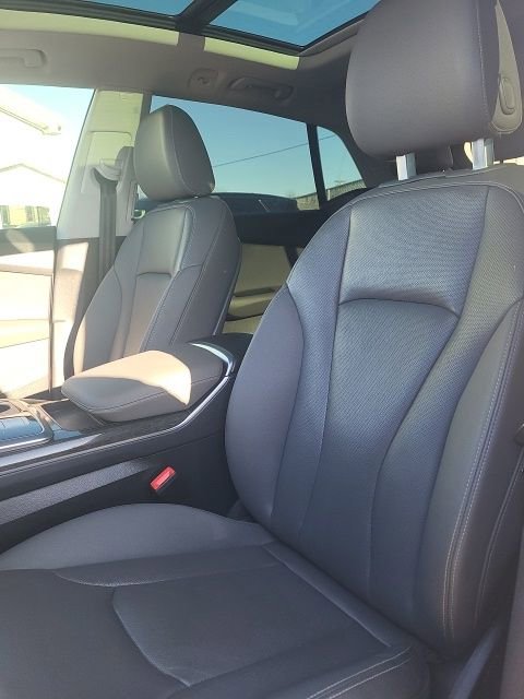 Used 2021 Audi Q8 Prestige image 5