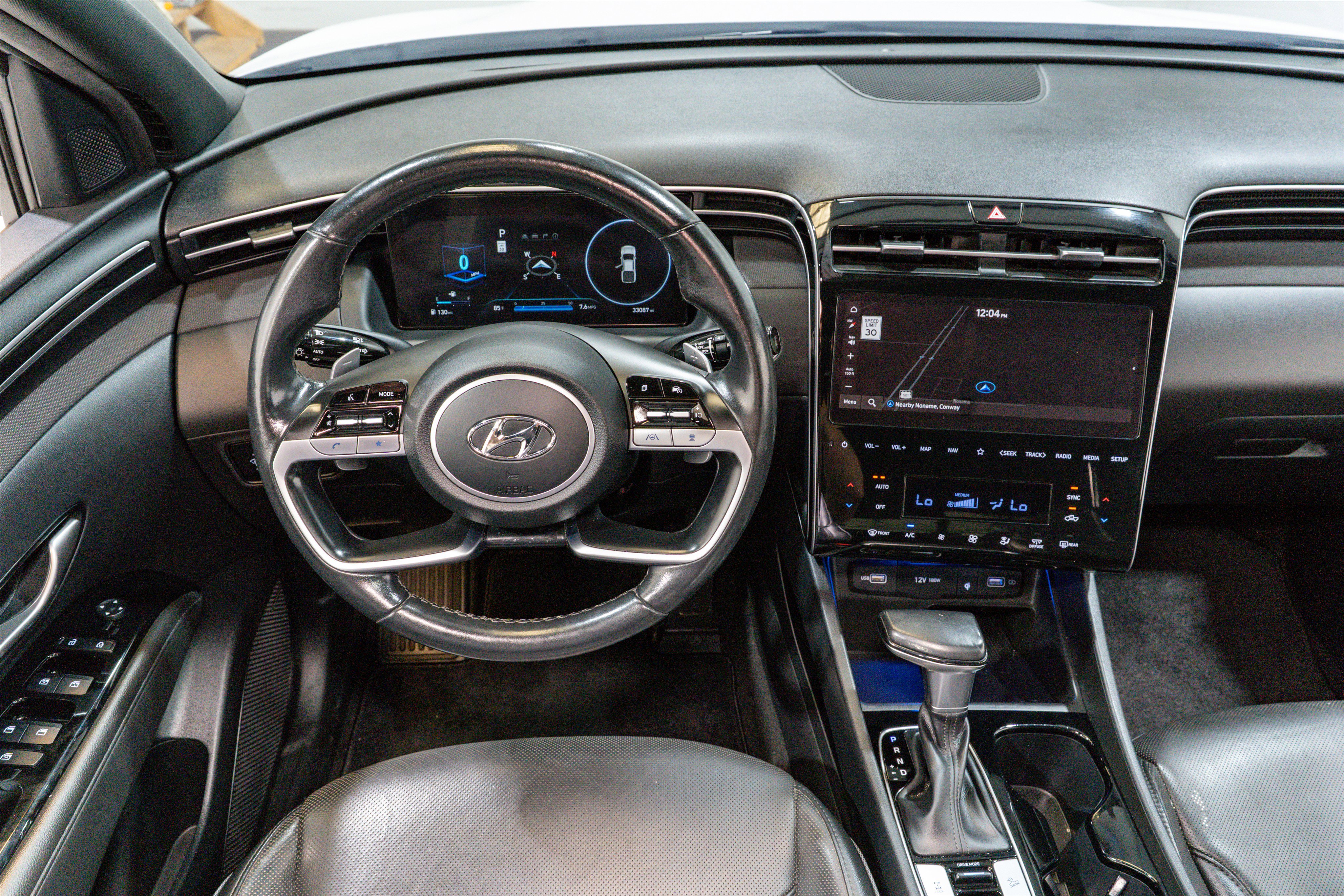 Used 2022 Hyundai Santa Cruz Limited image 13