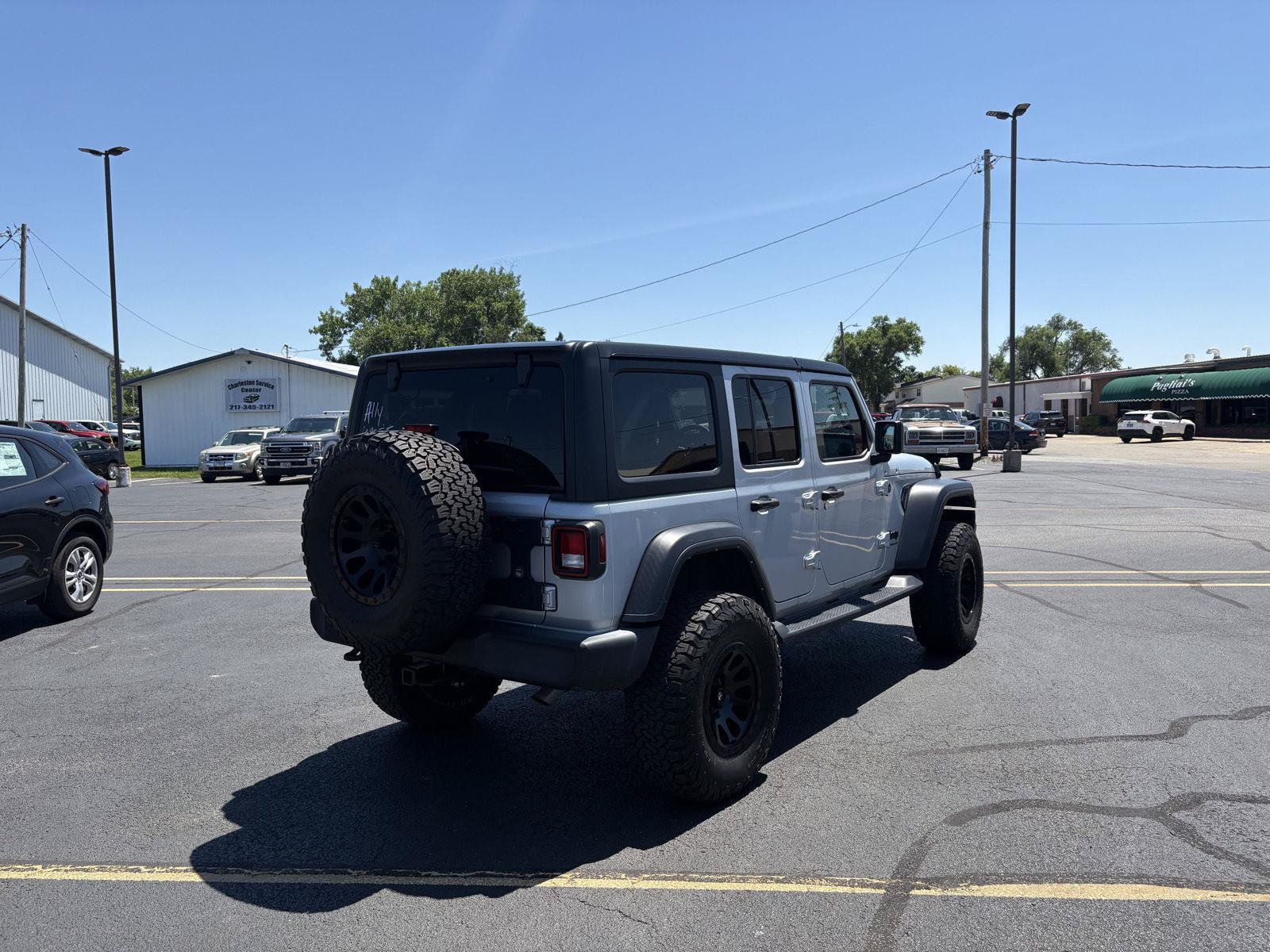 Used 2024 Jeep Wrangler Unlimited Sport AWD/4WD image 21
