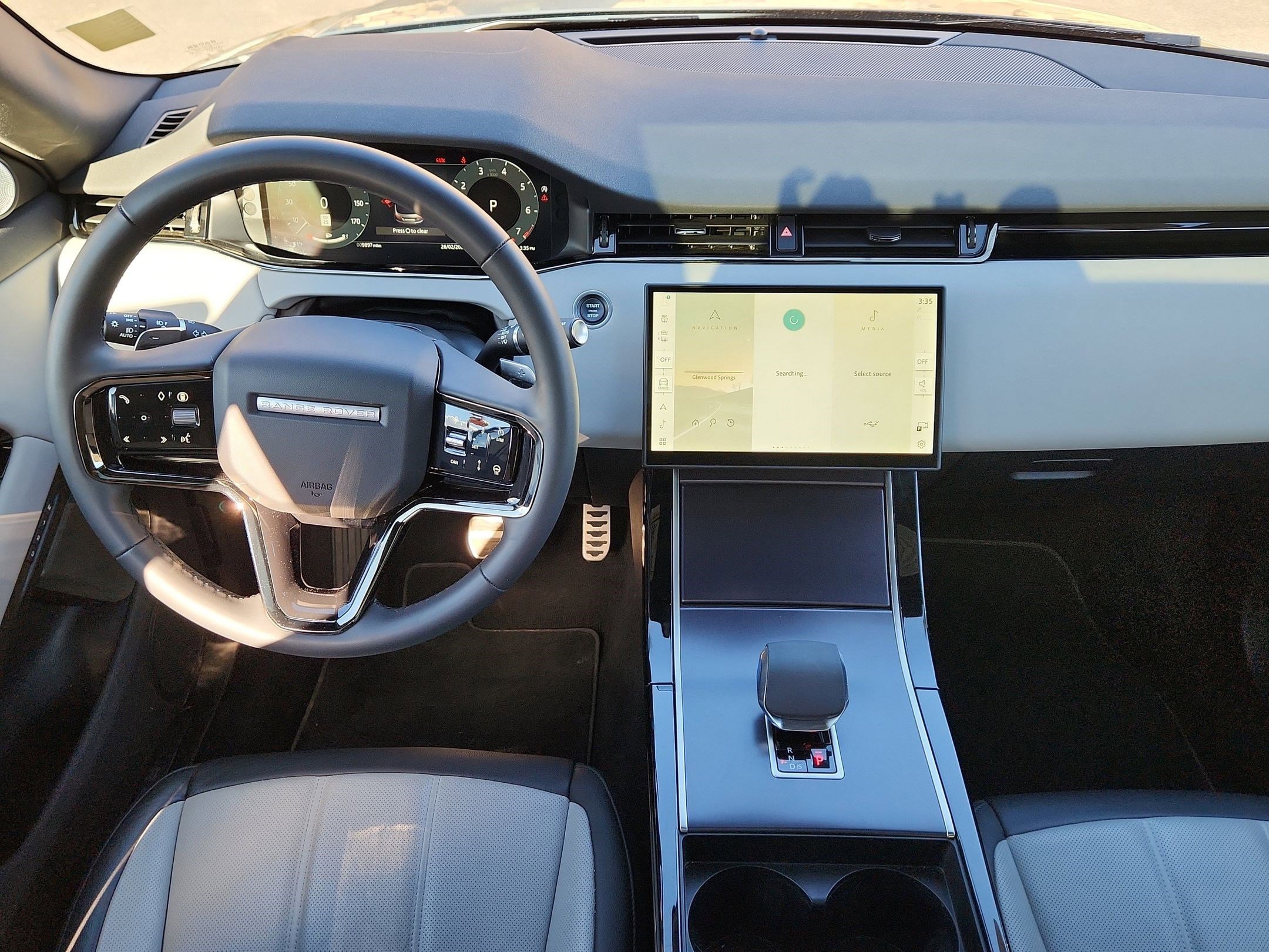 Used 2026 Land Rover Range Rover Evoque Dynamic SE image 13