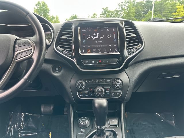 Used 2021 Jeep Cherokee Limited w/ Elite Package AWD/4WD image 23
