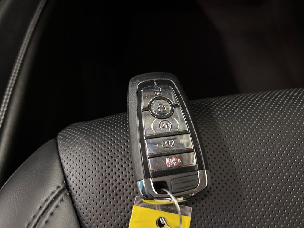 Certified 2023 Lincoln Corsair Reserve w/ Equipment Group 201A image 41