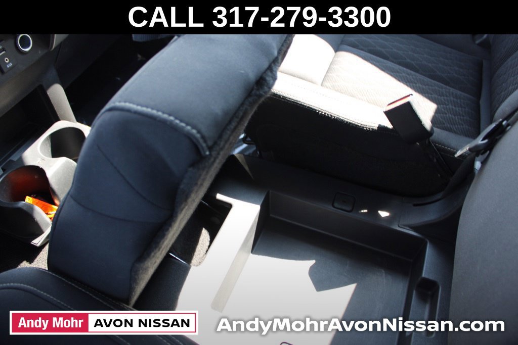 Used 2018 Nissan Titan SV AWD/4WD image 39