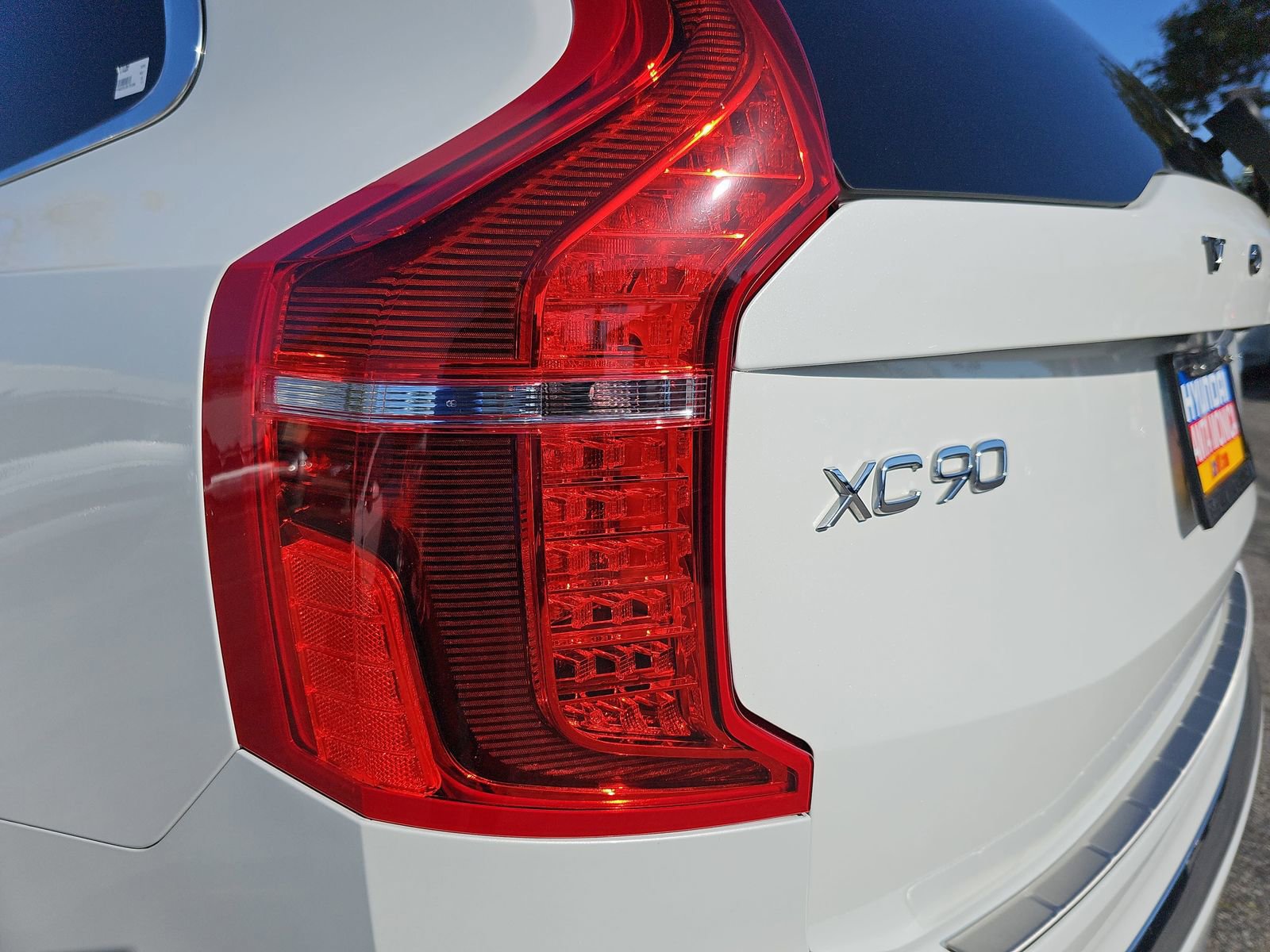 Used 2021 Volvo XC90 T6 Inscription w/ Advanced Package AWD/4WD image 41