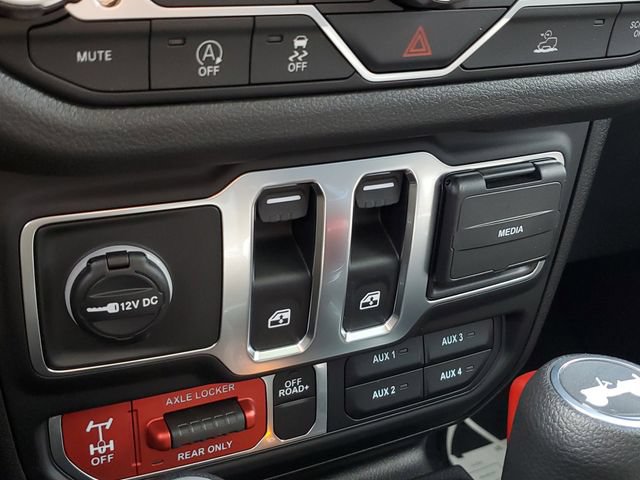 New 2026 Jeep Wrangler Sport AWD/4WD image 21