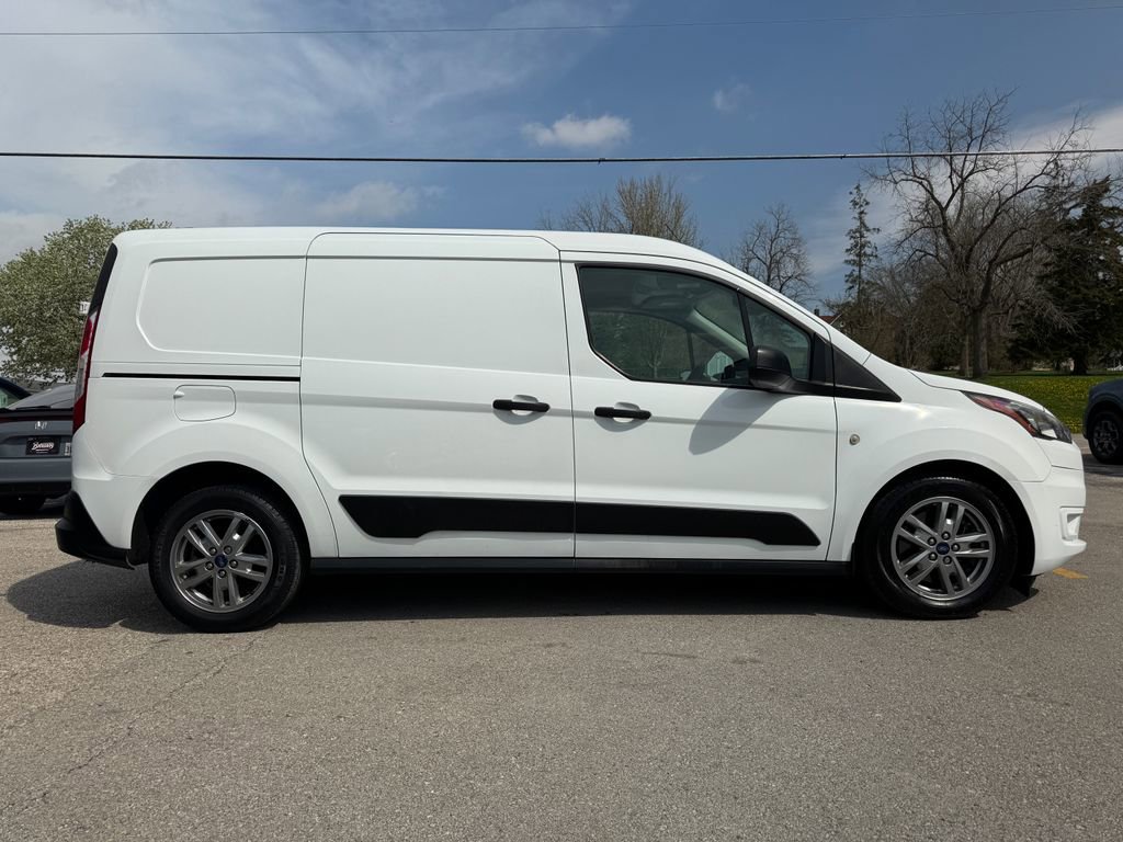 Used 2022 Ford Transit Connect XLT FWD image 4