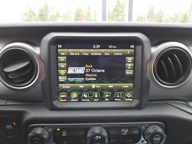 Used 2021 Jeep Wrangler Sport S image 45